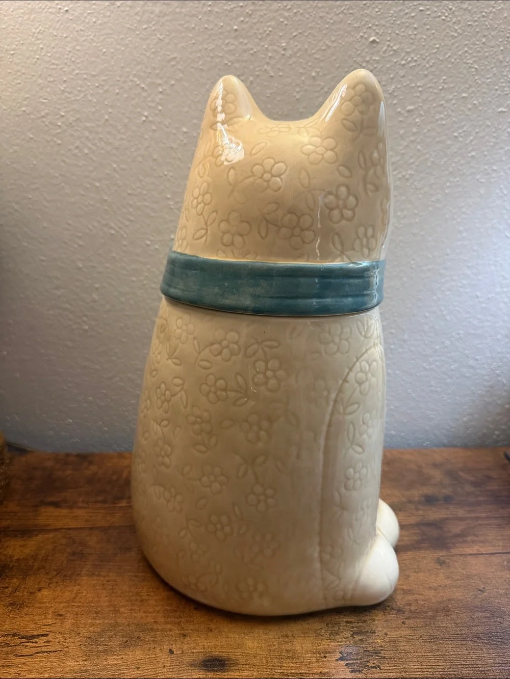 Poppy Trail Cat Cookie Jar Canister Ceramic Kitchen Food Storage